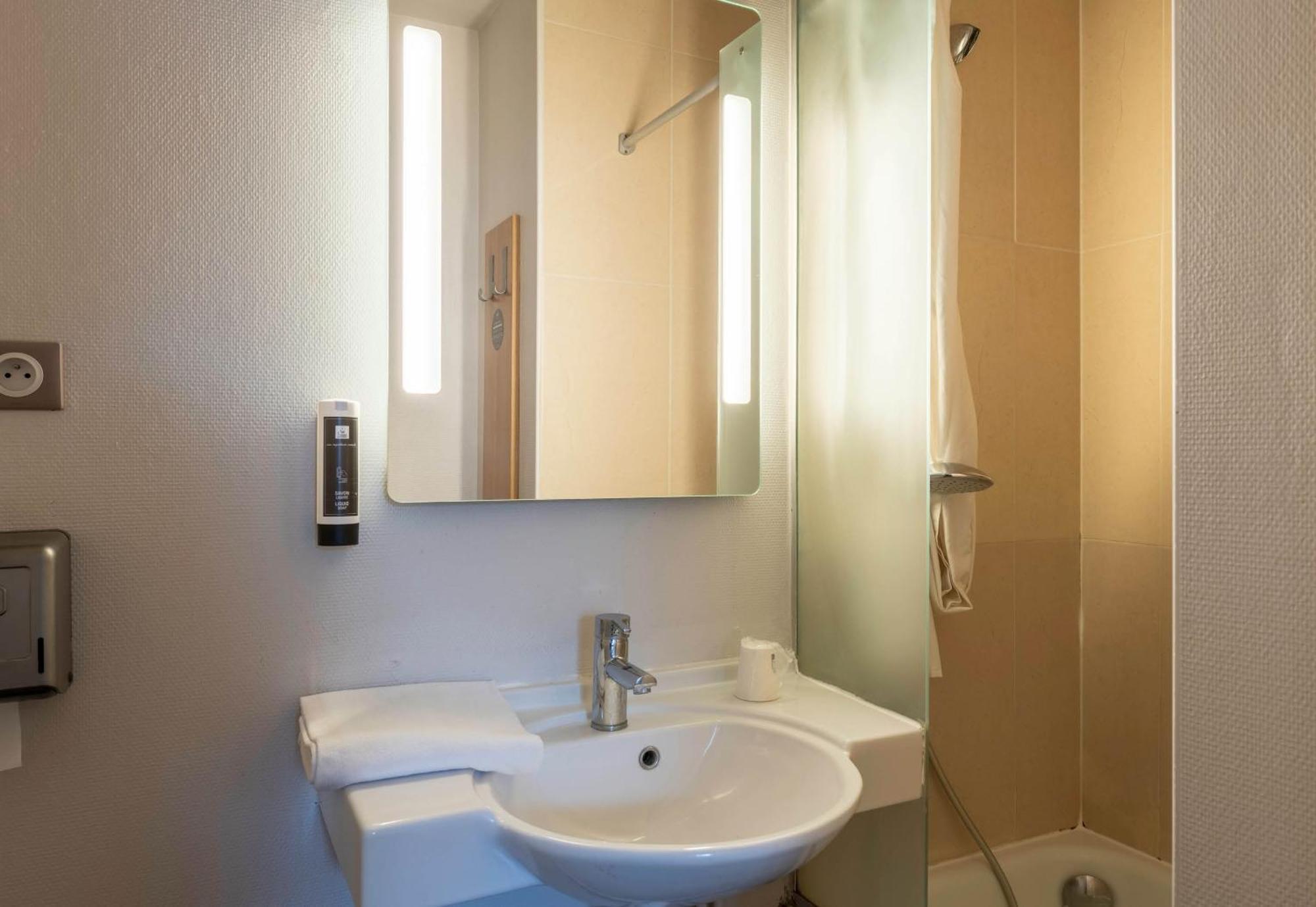 B&B Hotel Amiens Лонго Екстер'єр фото